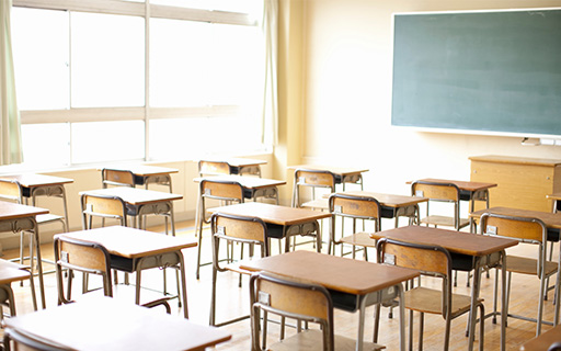 学校の教室の画像