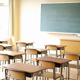 学校の教室の画像